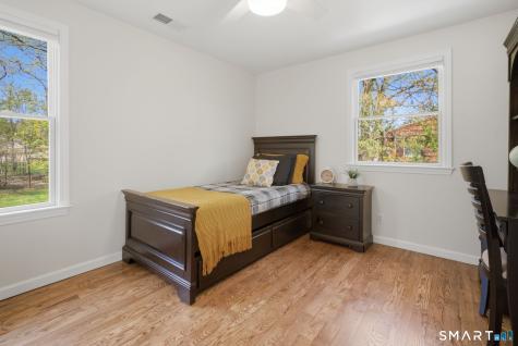 14 Bonnie Drive Farmington CT 06032