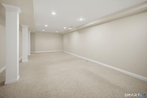 14 Bonnie Drive Farmington CT 06032