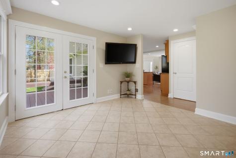 14 Bonnie Drive Farmington CT 06032