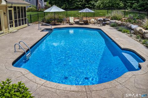 73 Candlewood Drive Tolland CT 06084