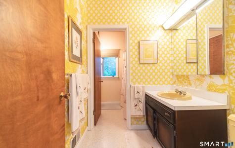 820 Killingworth Road Haddam CT 06441