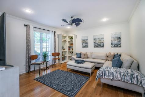 4 Harbour View Drive New Fairfield CT 06812