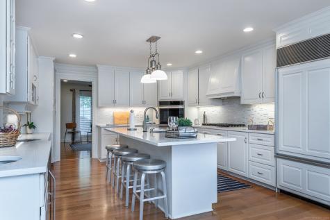 4 Harbour View Drive New Fairfield CT 06812