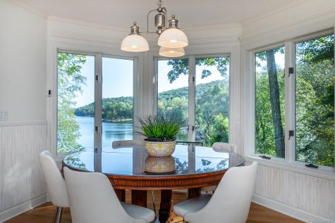 4 Harbour View Drive New Fairfield CT 06812