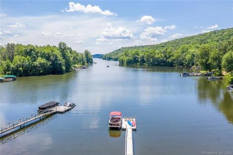 4 Harbour View Drive New Fairfield CT 06812