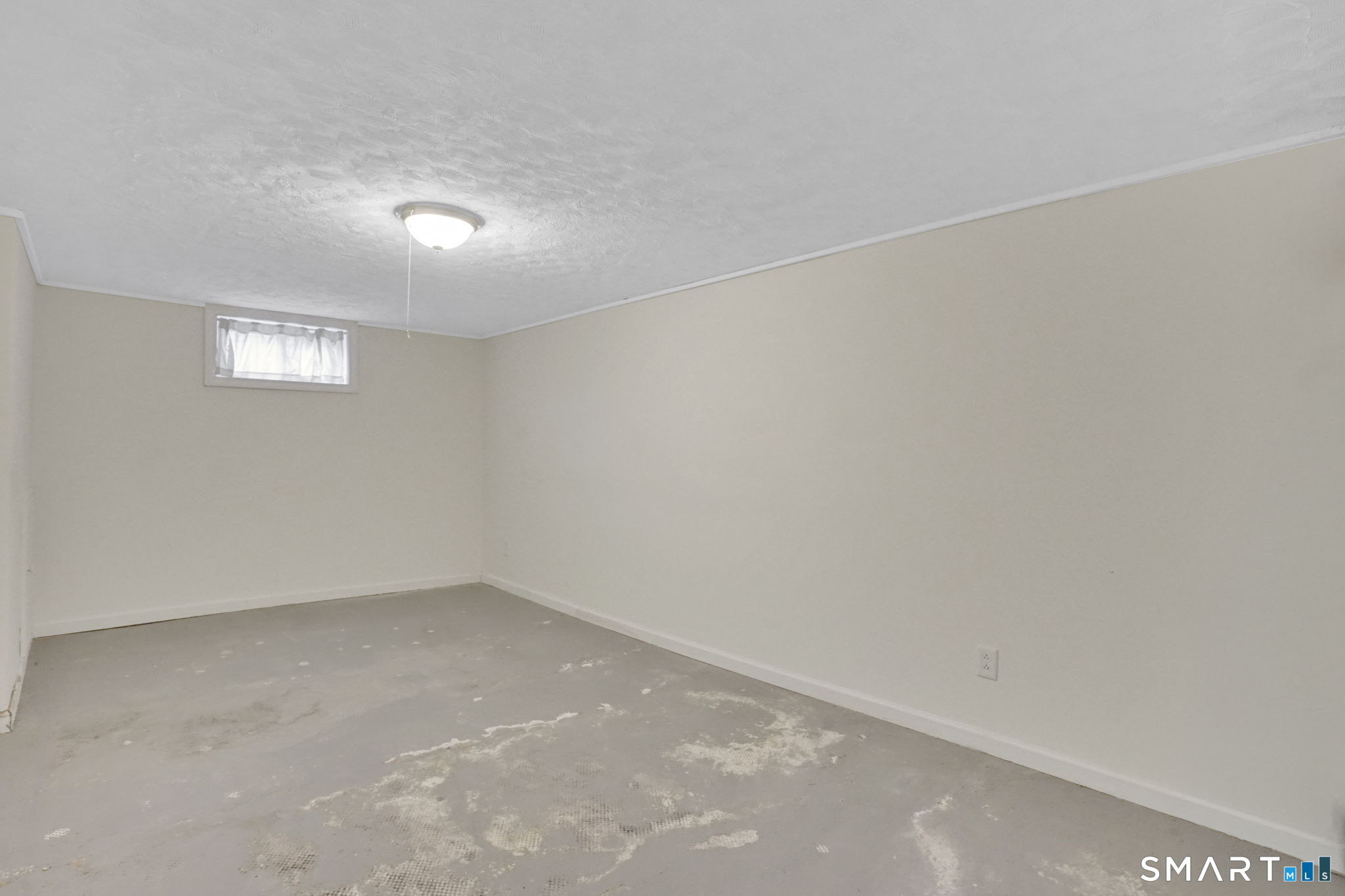 4 King Court Enfield CT 06082