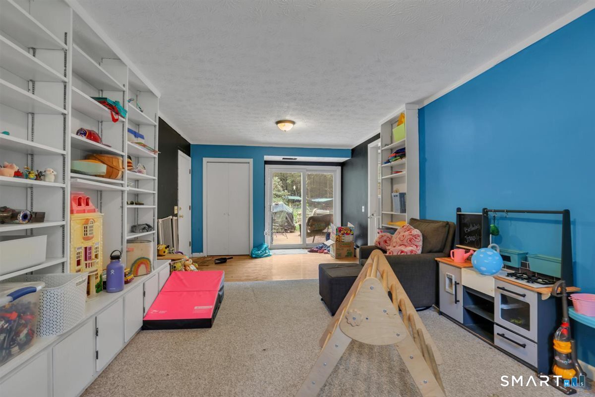 629 Shenipsit Lake Road Tolland CT 06084