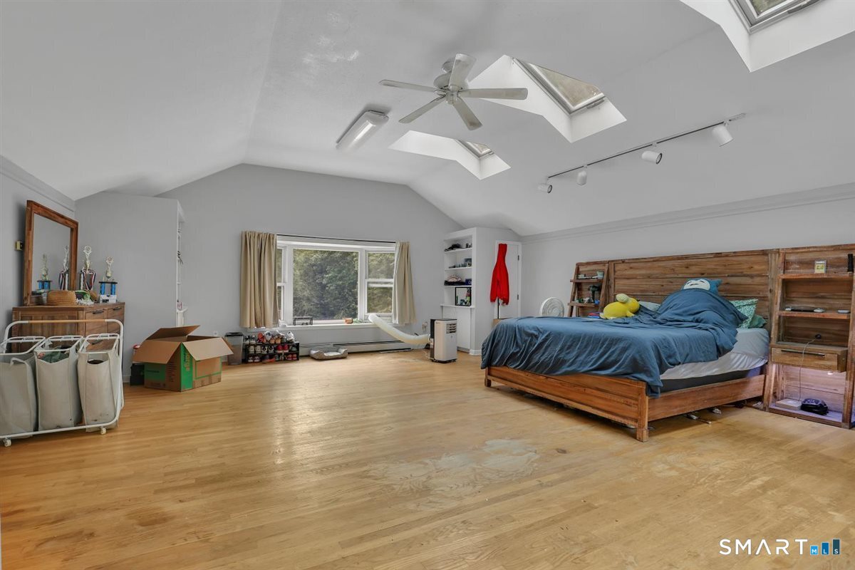 629 Shenipsit Lake Road Tolland CT 06084