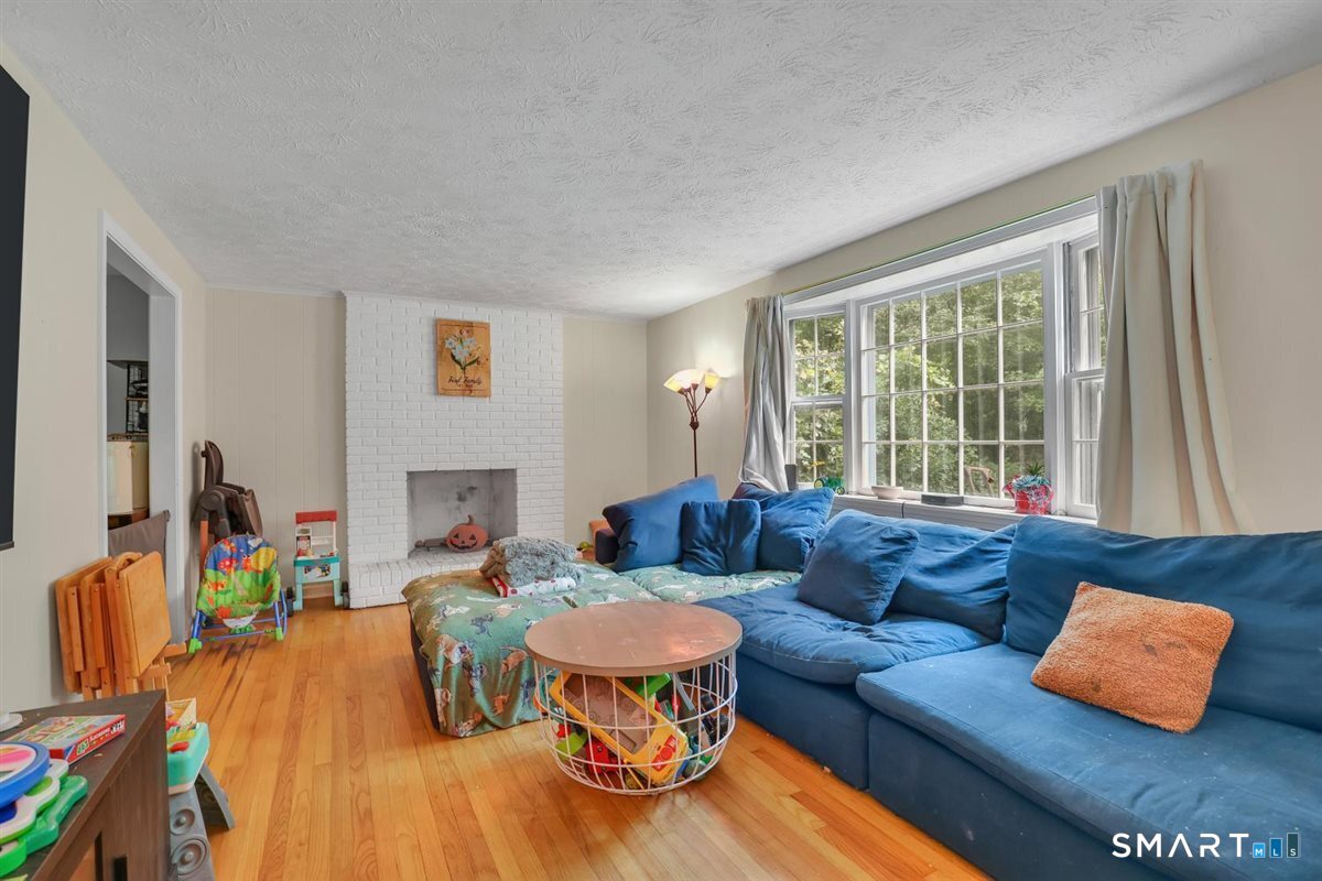 629 Shenipsit Lake Road Tolland CT 06084