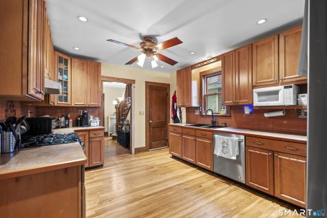 34 Glenwood Avenue Stratford CT 06614