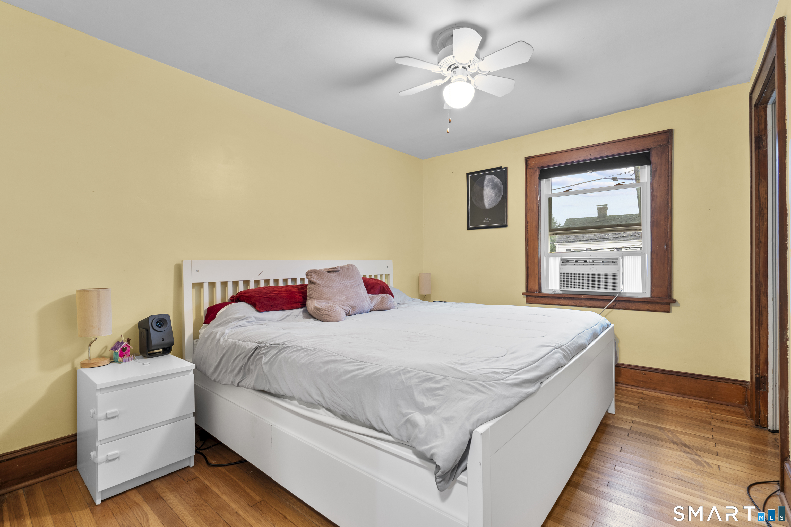 34 Glenwood Avenue Stratford CT 06614