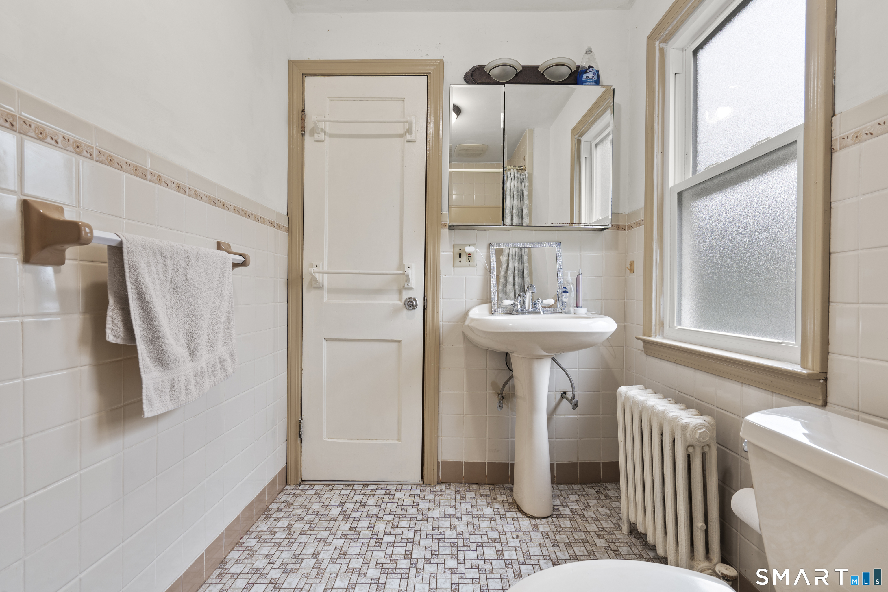 34 Glenwood Avenue Stratford CT 06614