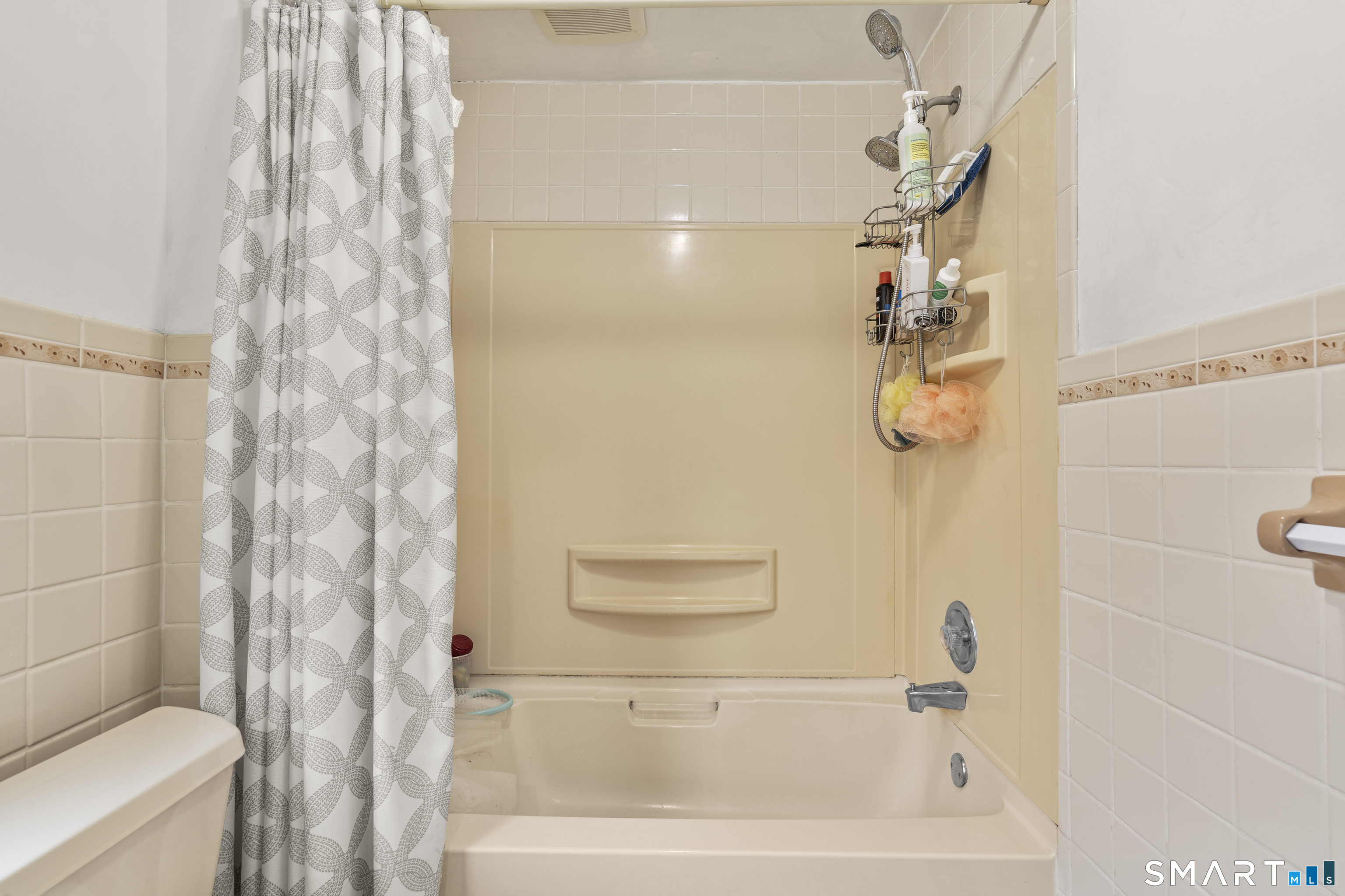 34 Glenwood Avenue Stratford CT 06614