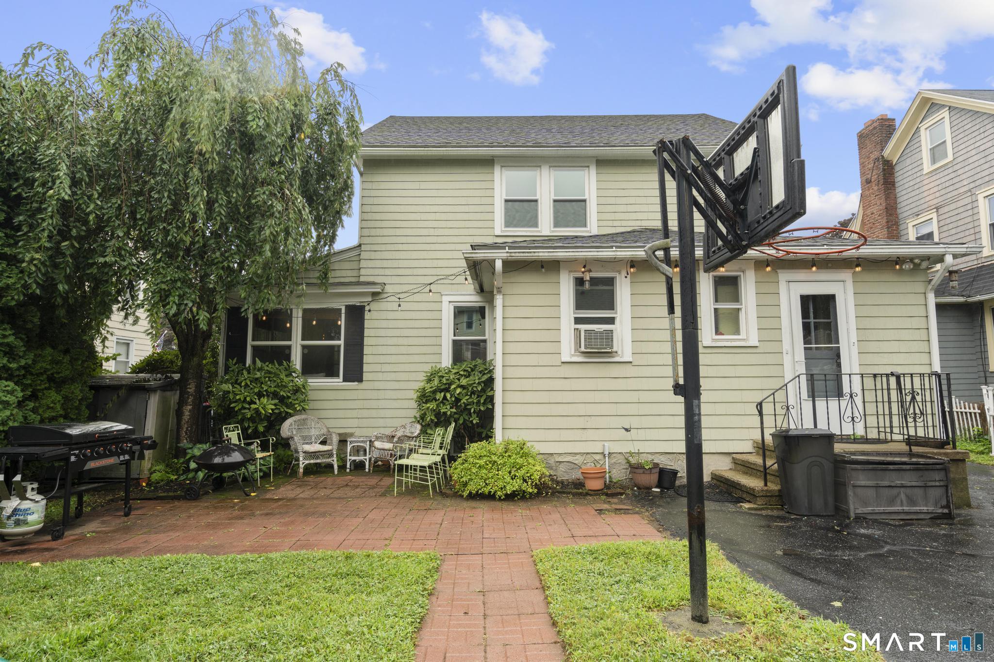 34 Glenwood Avenue Stratford CT 06614