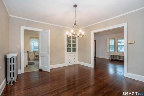 17 Troy Street West Hartford CT 06119