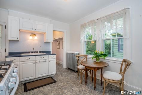 17 Troy Street West Hartford CT 06119