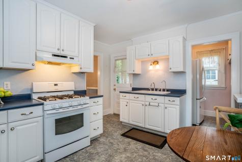 17 Troy Street West Hartford CT 06119