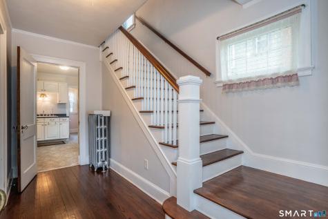 17 Troy Street West Hartford CT 06119