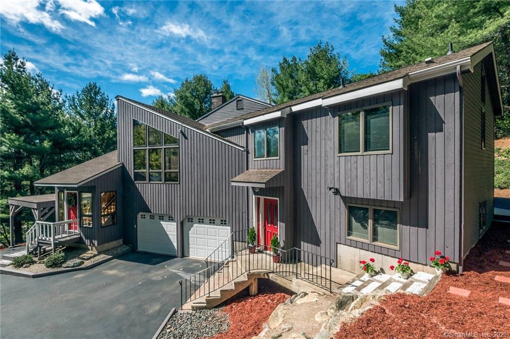 6 Deerfield Trace Burlington CT 06013