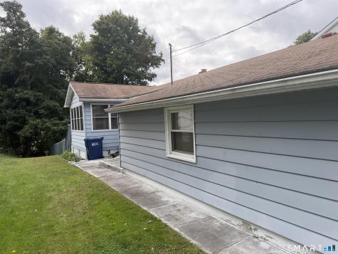 30 South Cliff Street Ansonia CT 06401