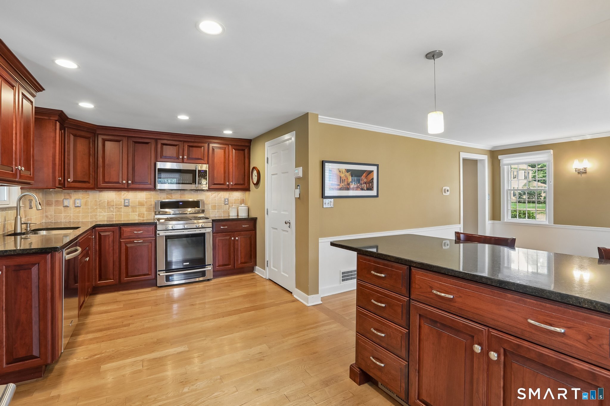 20 Ridge Road Danbury CT 06810