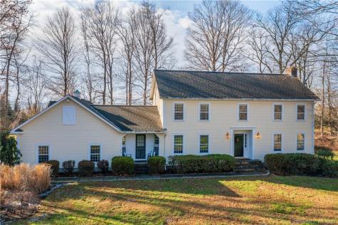 16 North Branch Road Newtown CT 06470