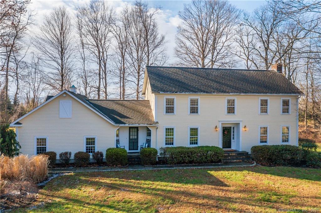 16 North Branch Road Newtown CT 06470