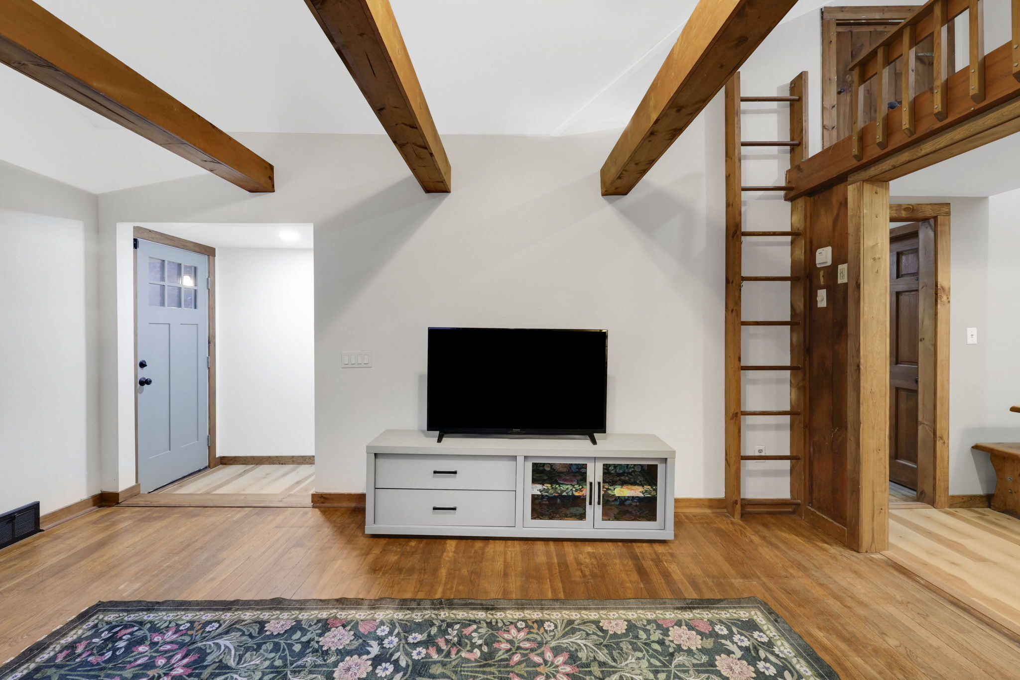 44 Strong Road Granby CT 06090