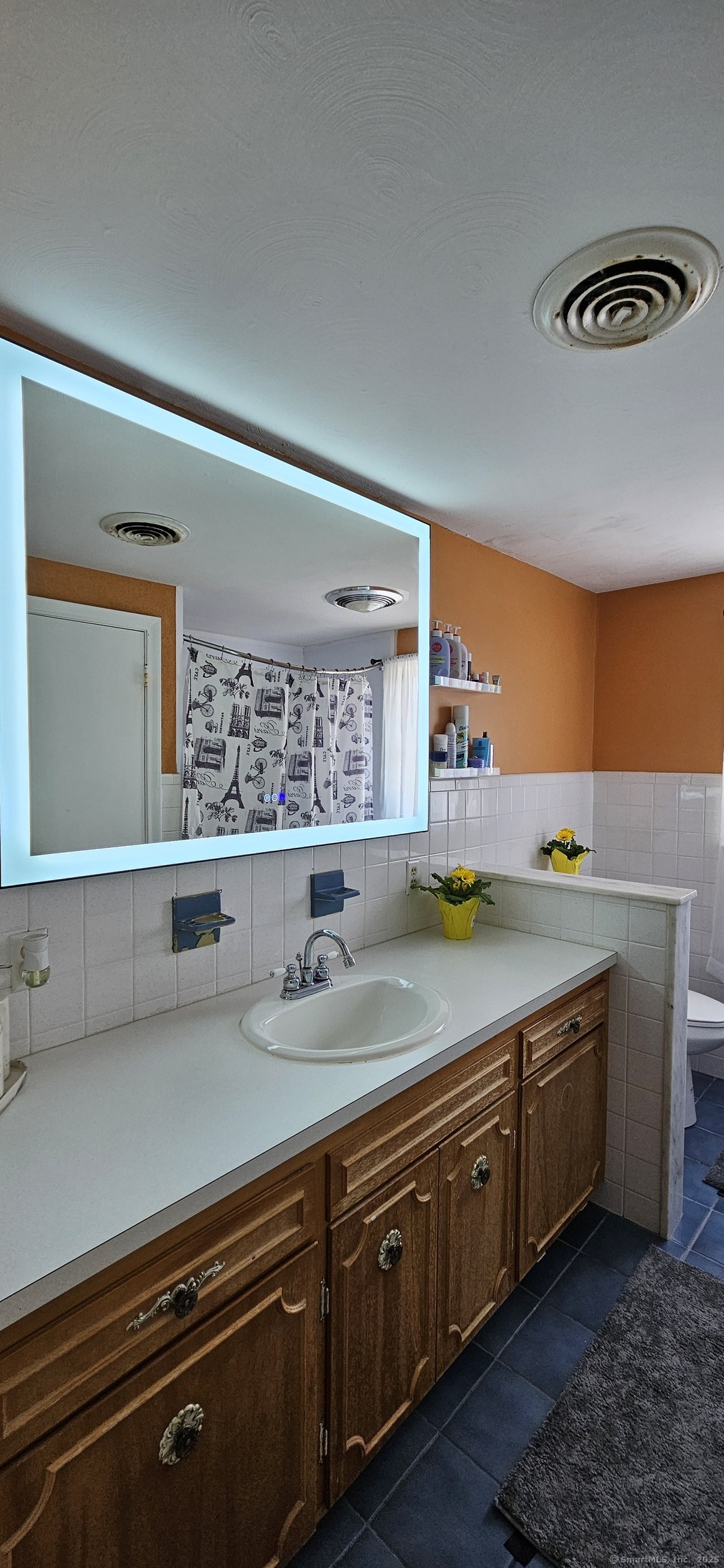 258 Eddy Glover Boulevard New Britain CT 06053