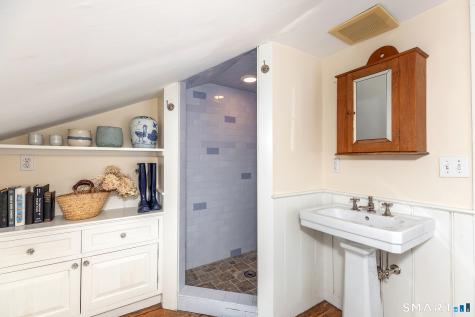 9 Jewell Street Cornwall CT 06753