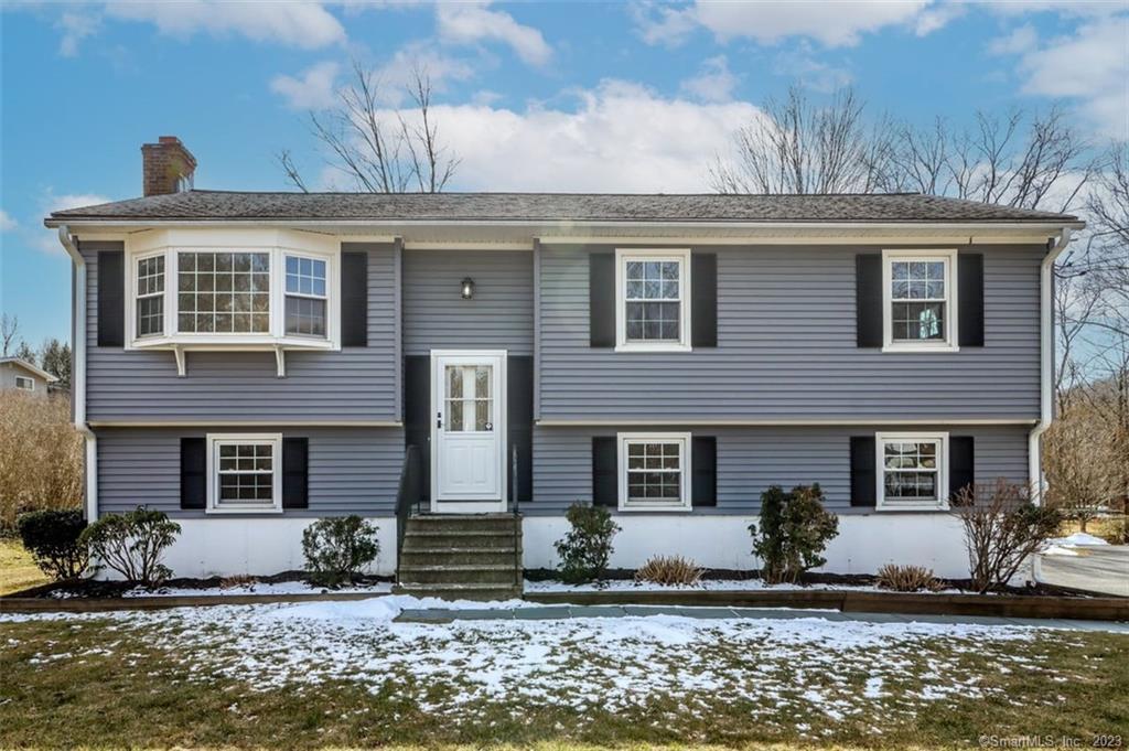 19 Hillendale Drive New Milford CT 06776