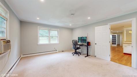 305 Westport Turnpike Fairfield CT 06824