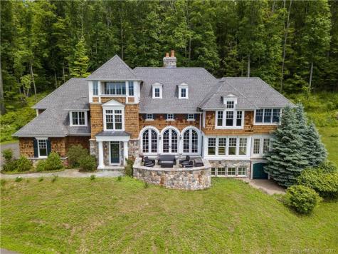 25 Fawn Run Avon CT 06001