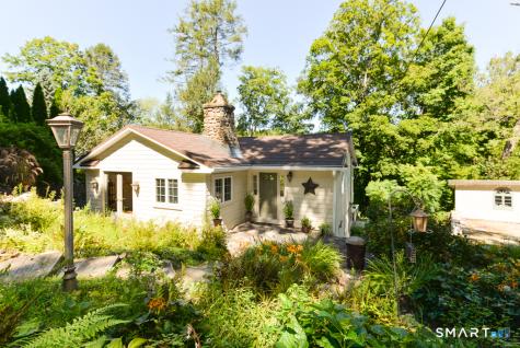 42 Berkshire Road Southbury CT 06488