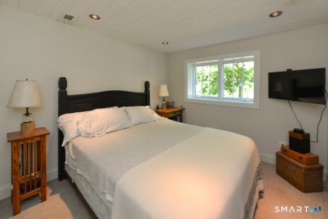 42 Berkshire Road Southbury CT 06488