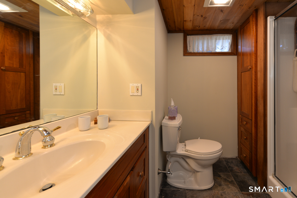 42 Berkshire Road Southbury CT 06488