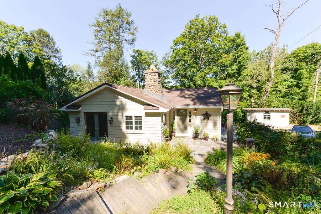 42 Berkshire Road Southbury CT 06488
