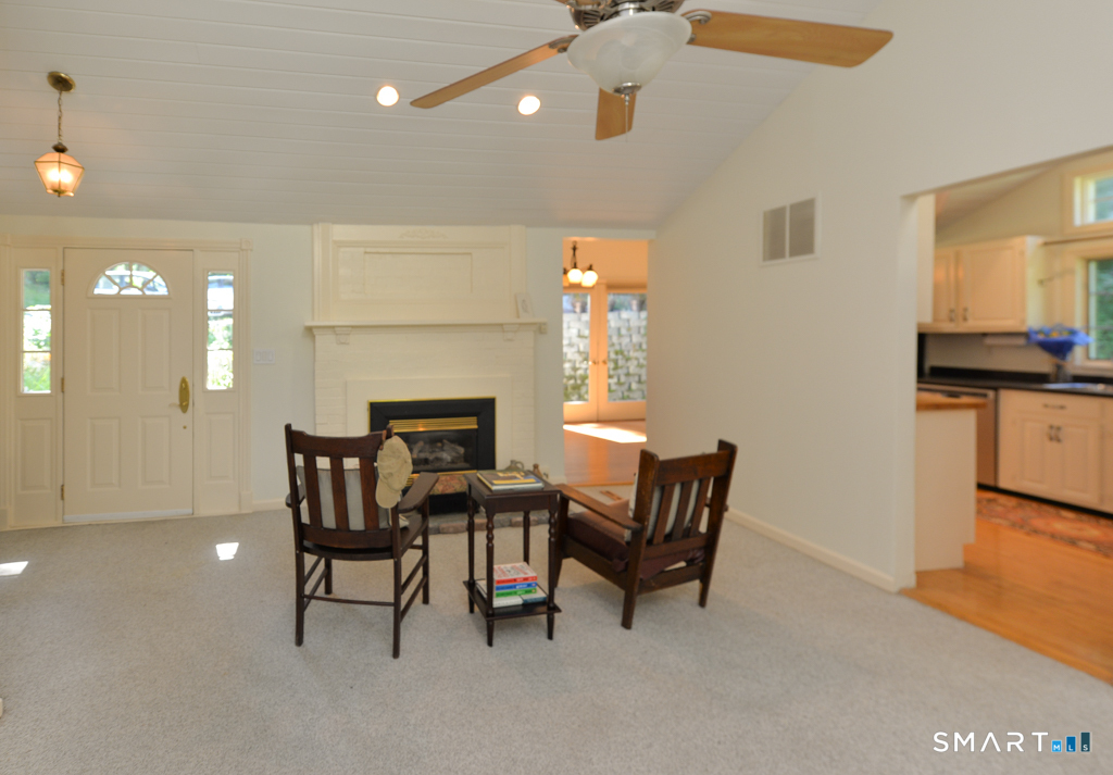 42 Berkshire Road Southbury CT 06488