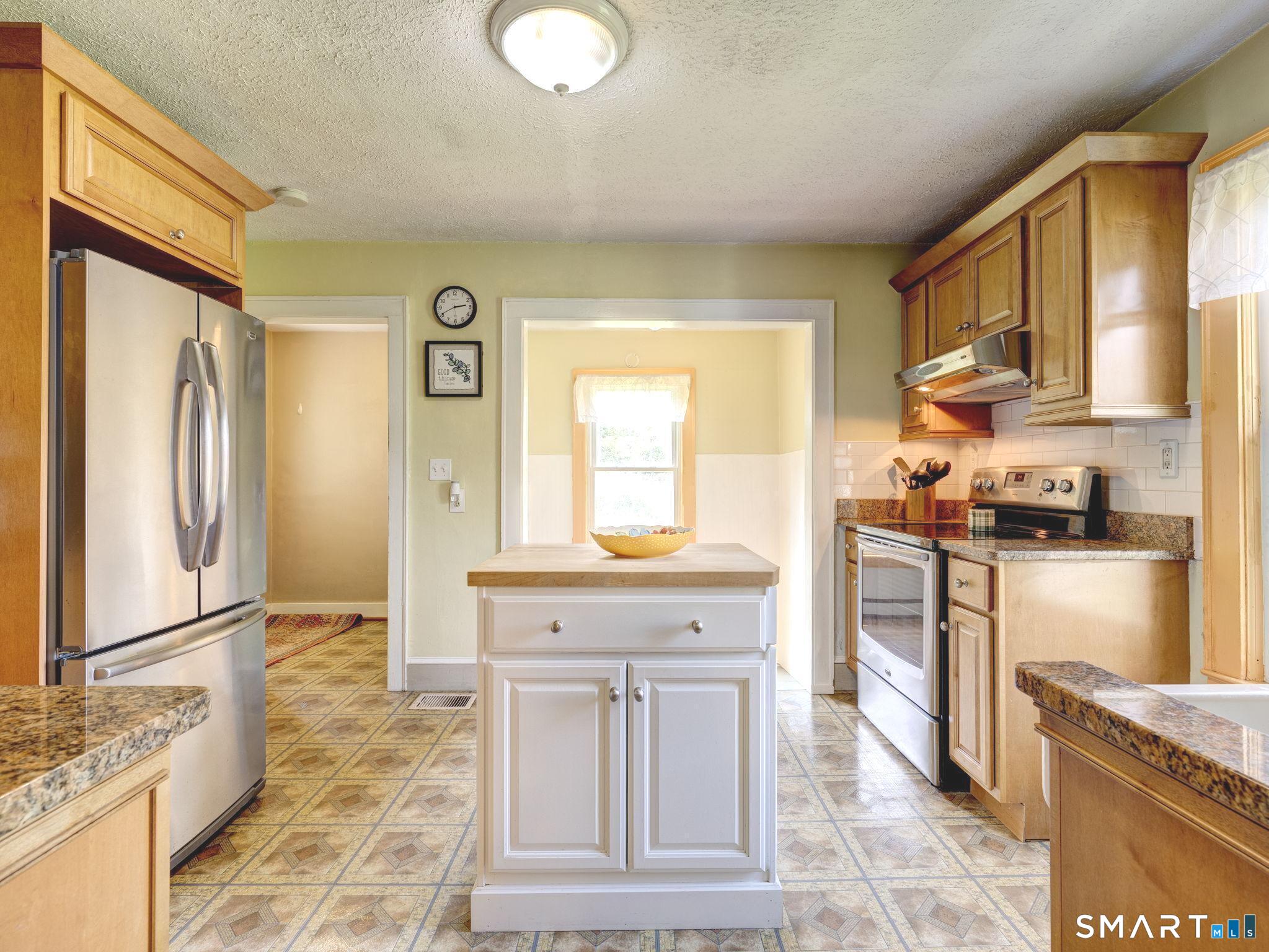 171 Route 82 Montville CT 06370