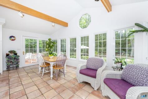 38 Cheltenham Way Avon CT 06001