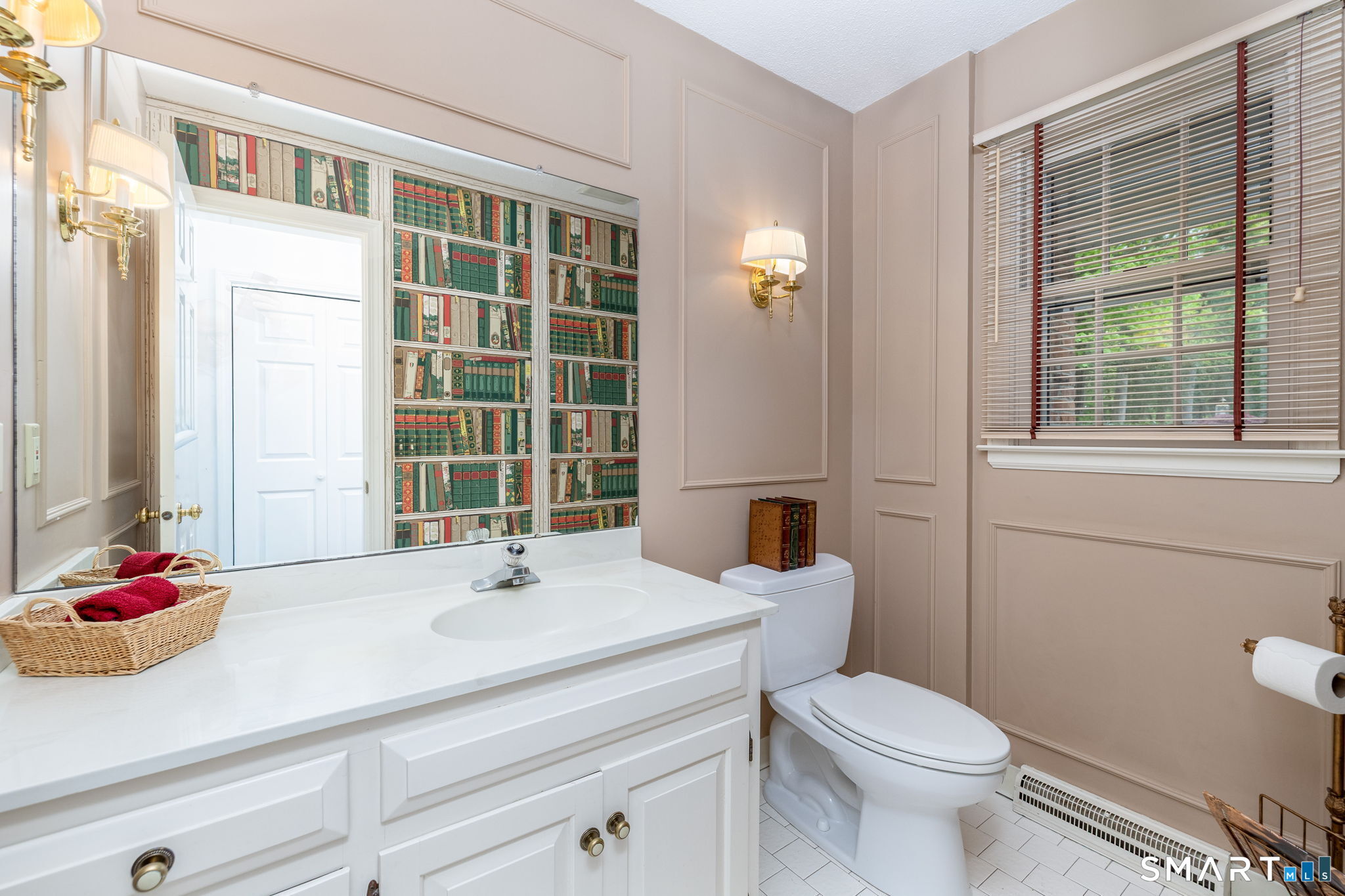 38 Cheltenham Way Avon CT 06001