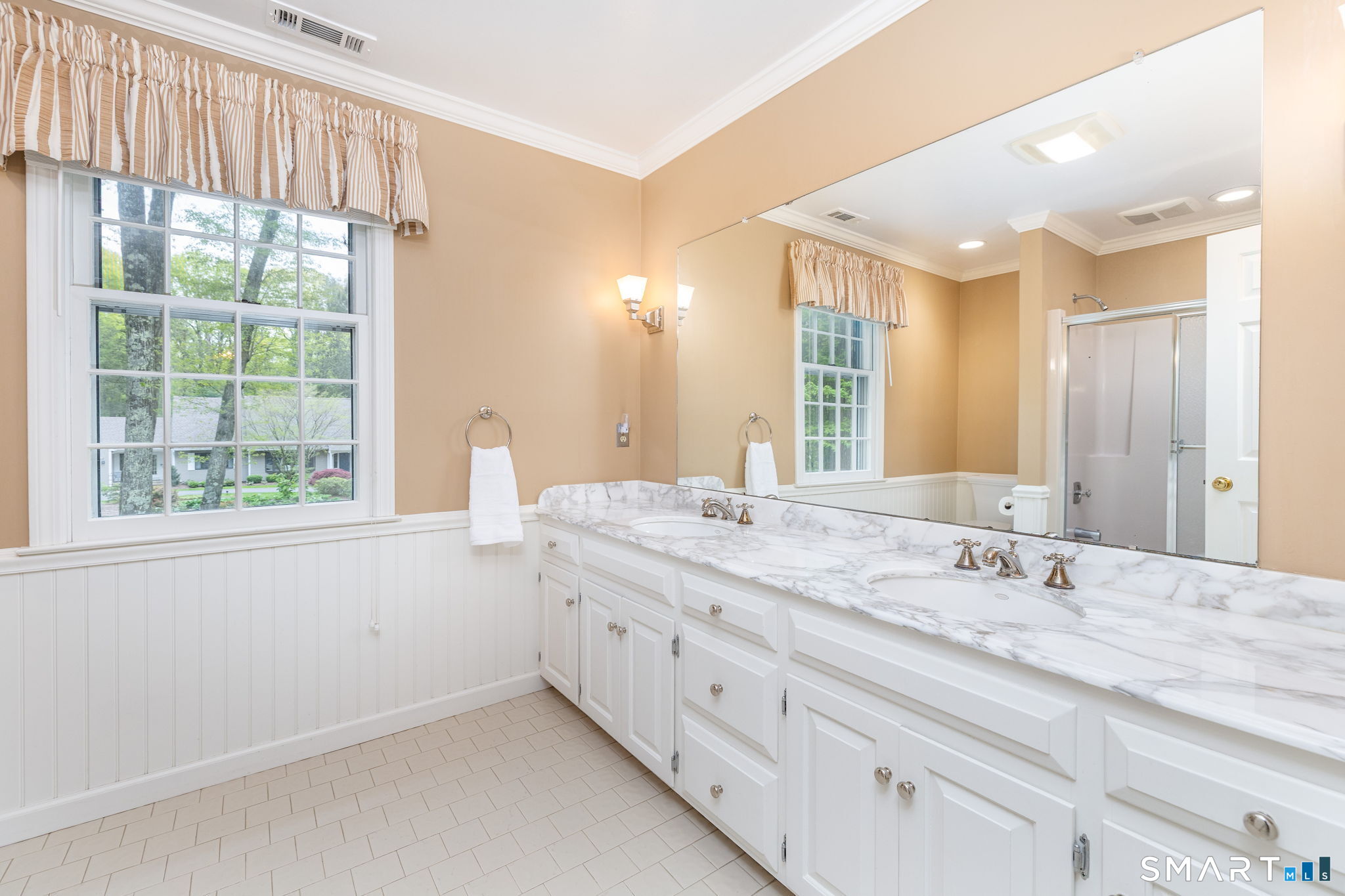 38 Cheltenham Way Avon CT 06001