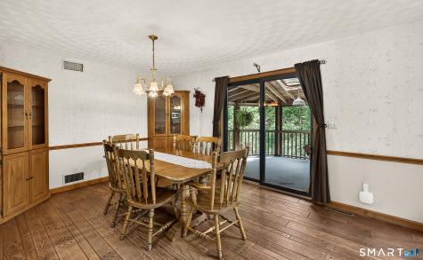 40 Searles Road Pomfret CT 06259