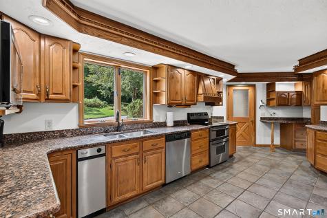 40 Searles Road Pomfret CT 06259