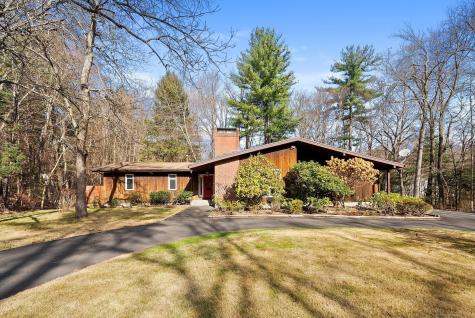 30 Park Road Simsbury CT 06070