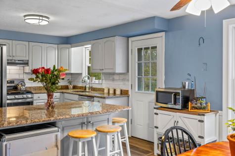 4 Van Dyke Lane Clinton CT 06413