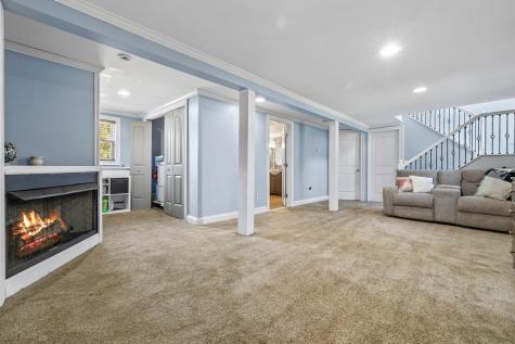 4 Van Dyke Lane Clinton CT 06413