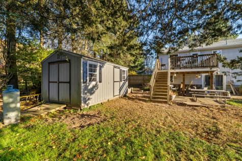 4 Van Dyke Lane Clinton CT 06413