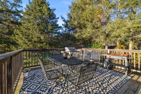 4 Van Dyke Lane Clinton CT 06413