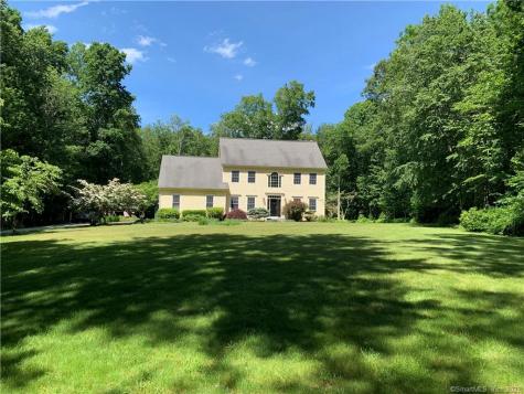 72 Chatham Drive Mansfield CT 06268